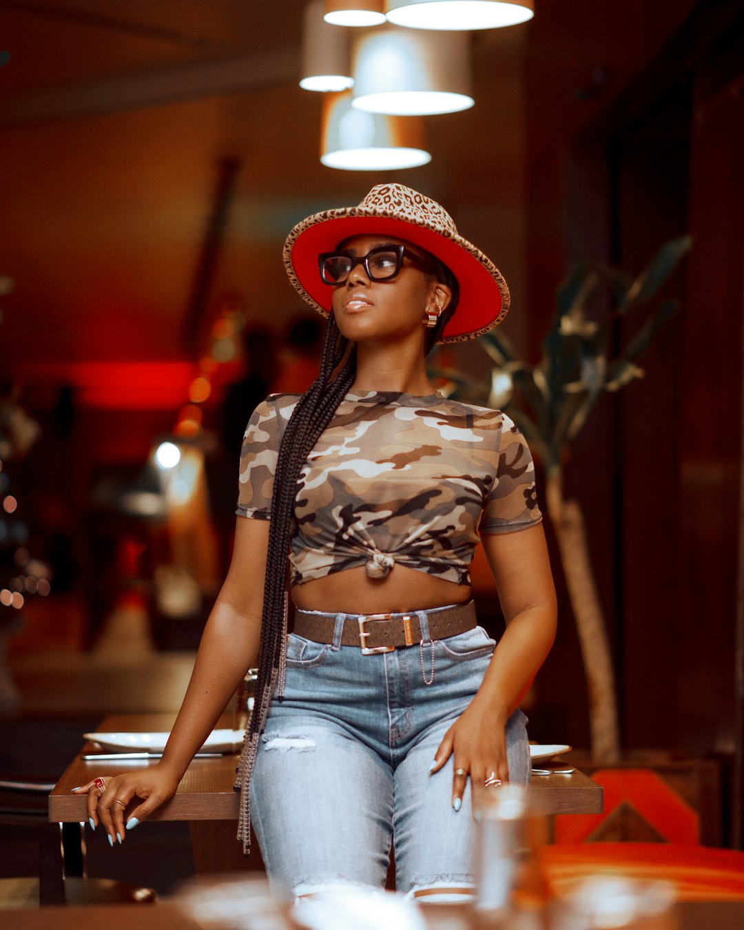 creative-03 MzVee